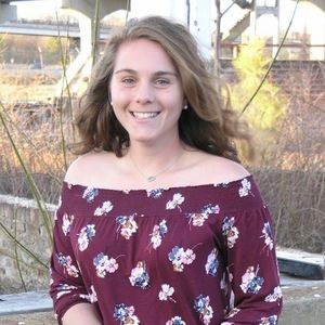 Meet your Posher, Cassandra